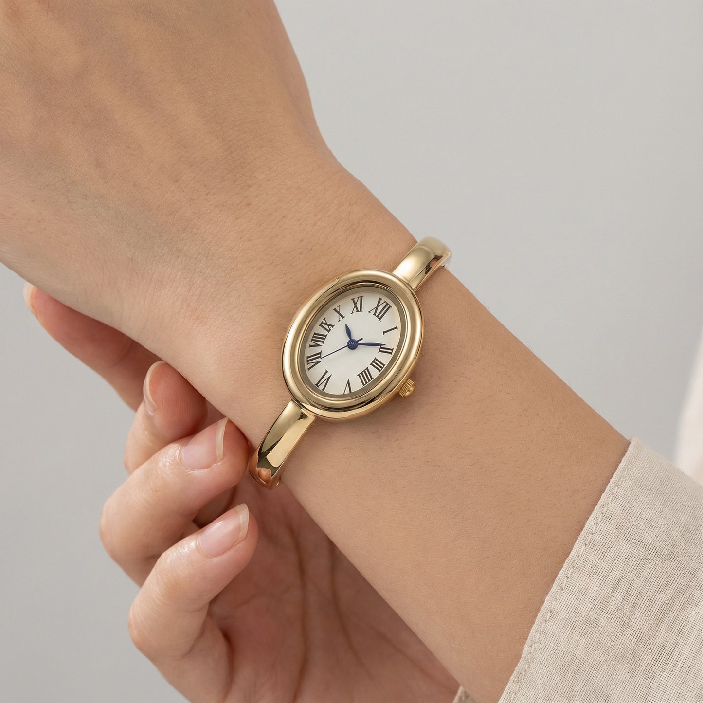 Baeto Petite Oval Bracelet Watch